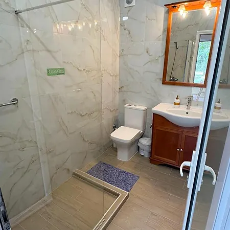 Afroditi Penzion 3*