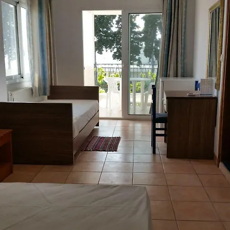 Afroditi Penzion Gerakini